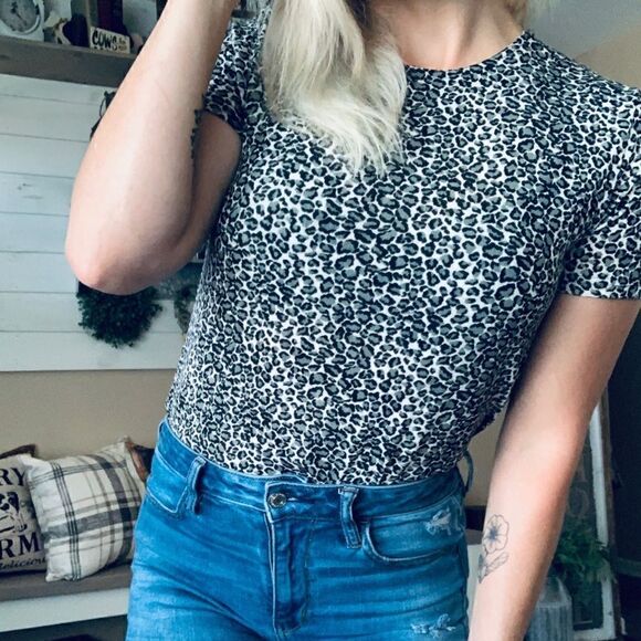 Vintage Bentley black/gray leopard animal print nylon spandex blend mobwife top - Picture 1 of 6